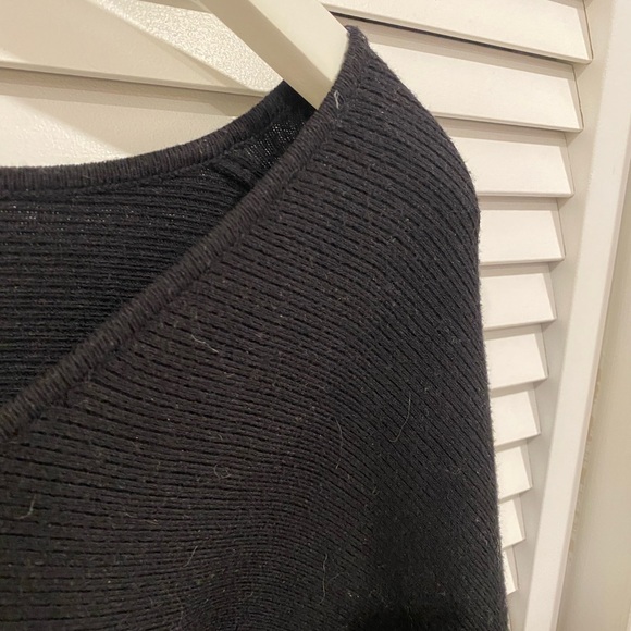 Viscose blend knit sweater - Picture 3 of 3